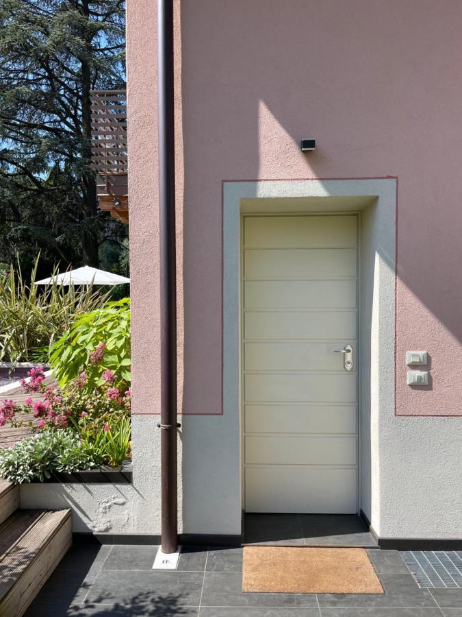 Villa Arzilla Desenzano del Garda Exterior photo